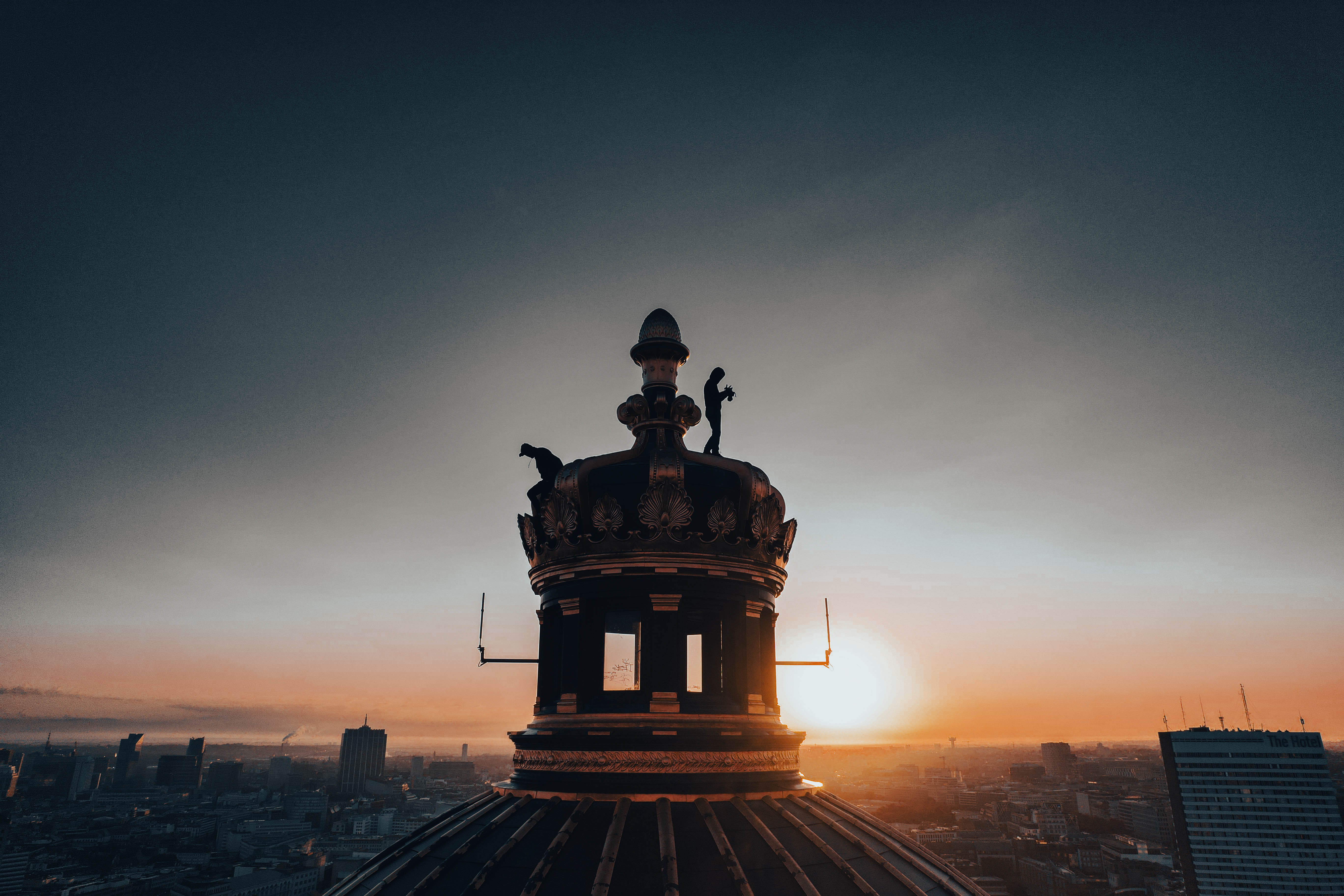 Palais de Justice de Bruxelles — façade et échafaudages